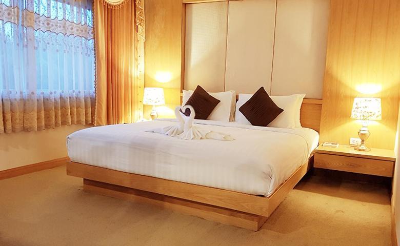 Major Grand Hotel Csumphe Kültér fotó
